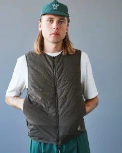 Pas Normal Studios Balance Insulated Vest — Dusty Brown^Women Gym & Training|Gym & Training