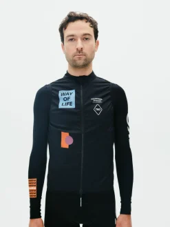 Pas Normal Studios Men's T.K.O. Mechanism Stow Away Gilet — Black^ Jackets & Gilets
