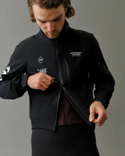 Pas Normal Studios Men's T.K.O. Shield Jacket — Black^ Jackets & Gilets