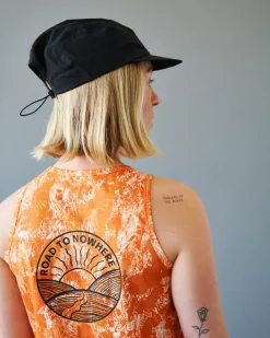 Pas Normal Studios Women's Balance Sleeveless Top — Orange AOP^Women Gym & Training