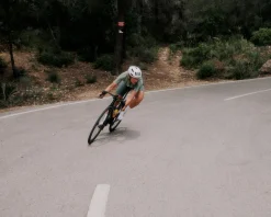 Pas Normal Studios Women's Solitude Jersey — Dark Moss / Lime Green^Women Jerseys